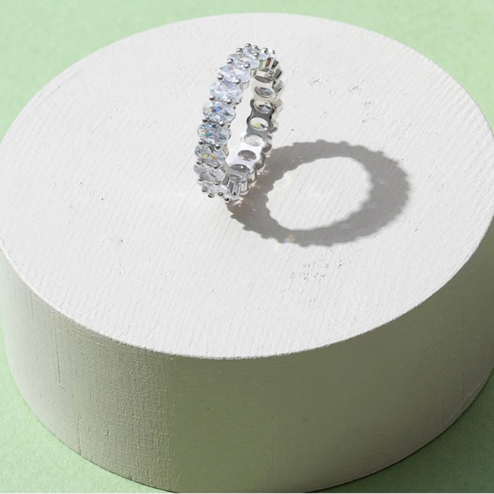 PAVOI White Gold Oval Eternity Band🎉